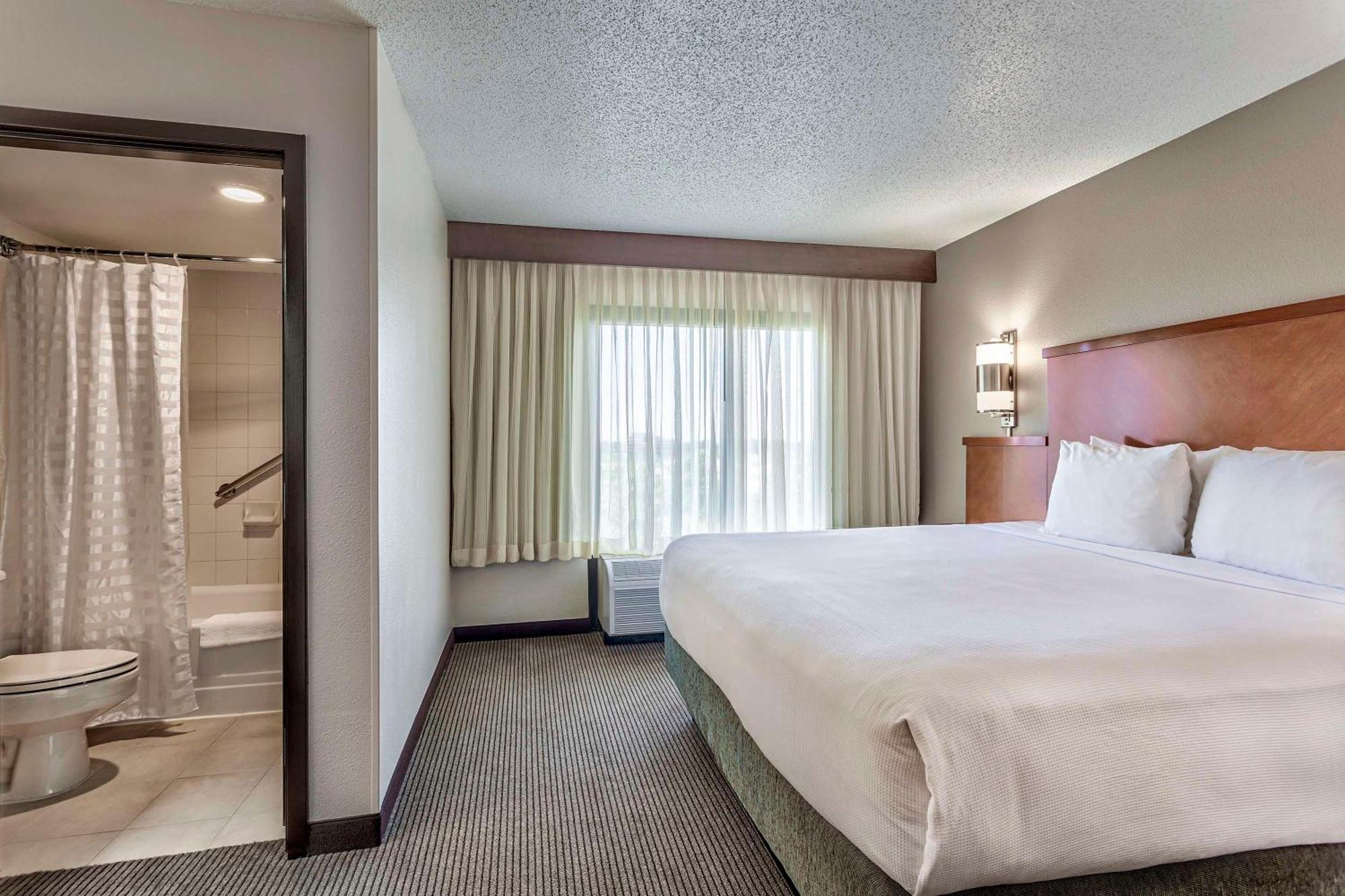 Hyatt Place Kansas City/Overland Park/Convention Center Εξωτερικό φωτογραφία