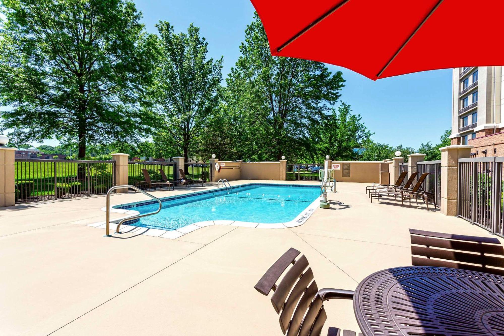 Hyatt Place Kansas City/Overland Park/Convention Center Εξωτερικό φωτογραφία